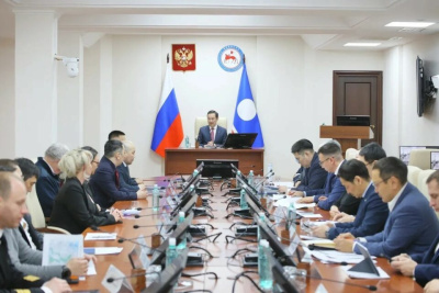 Айсен Николаев провёл первое заседание морского совета / ЯСИА   