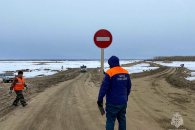 Движение закрыто: в Якутии прекращена работа 12 ледовых переправ / ЯСИА   