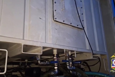 В Якутии задержали подозреваемых в краже шести тонн дизтоплива / ЯСИА   