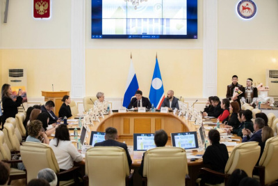 ПСБ в Якутске представил креативным предпринимателям банковские решения для развития бизнеса / ЯСИА   