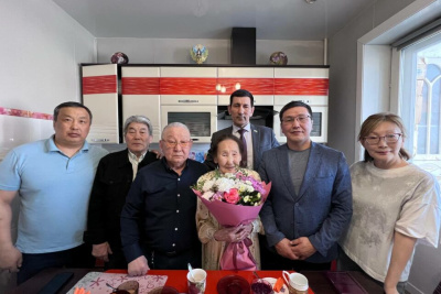 Александра Коркина вошла в педагогический состав школы олимпийского резерва / Дьулустаан Сергеев   