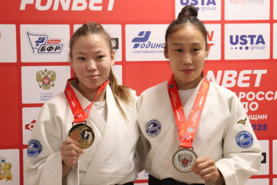 Дзюдоистки из Якутии Аина Моисеева и Карина Ефимова выступят на турнире Большого шлема / Дьулустаан Сергеев   