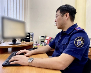 Жительница города Мирного предстанет перед судом по обвинению в убийстве супруга /    