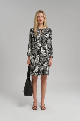 Свободное платье мини