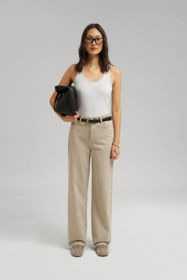 Джинсы женские