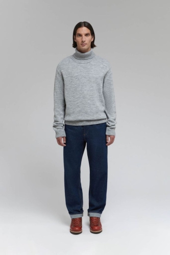 Свитер мужской