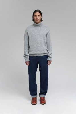 Свитер мужской