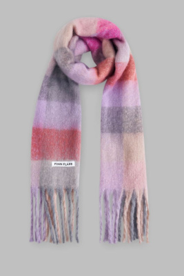 Шарф в клетку с бахромой