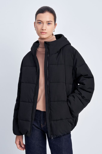 Утепленная куртка свободного силуэта