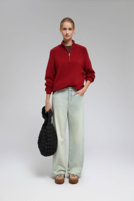 Свитер с шерстью