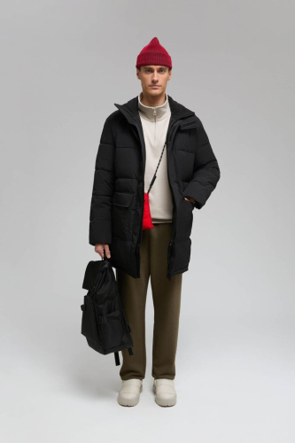 Утепленная куртка с капюшоном