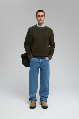 Джемпер полуприлегающего силуэта