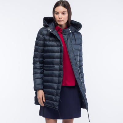 Женская длинная стёганная куртка Lacoste
