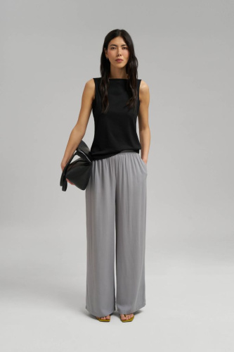 Брюки-палаццо с эластичным поясом