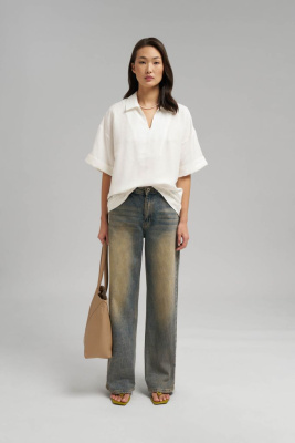 Свободная блузка изо льна и вискозы