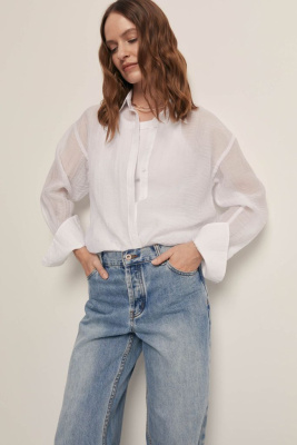 Блузка свободного силуэта