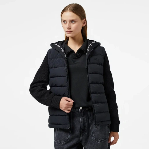 Женский утеплённый стеганый жилет Lacoste с капюшоном и отстегивающимися рукавами