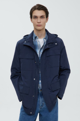 Ветровка с воротником-стойкой