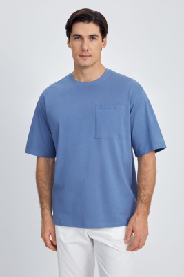 Футболка из хлопка с нагрудным карманом