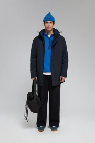 Утепленная куртка с капюшоном