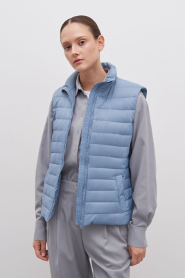 Утепленный жилет