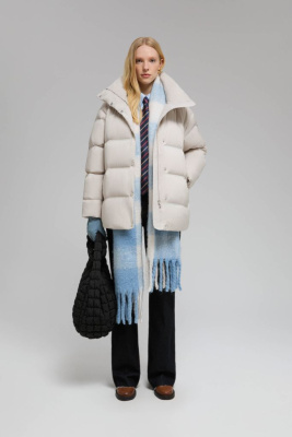 Удлиненный пуховик с натуральным пухом и термостежкой