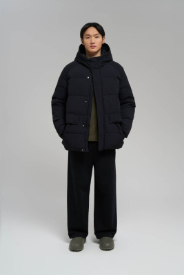 Утепленная куртка с капюшоном