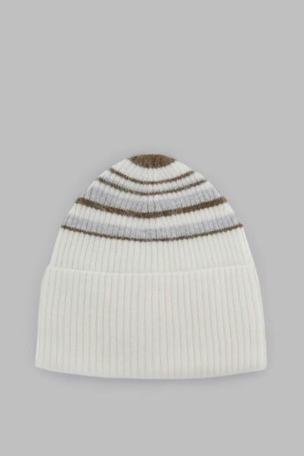 Шапка с отворотом тонкой пряжи