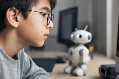 Карьера в ИИ-эпоху: «Ростелеком Лицей» запустил более 20 онлайн-курсов по цифровым специальностям / ЯСИА   