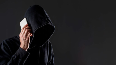 В Якутии пенсионер потерял 4,3 млн рублей, поверив лжеработнику по установке домофонов / ЯСИА   