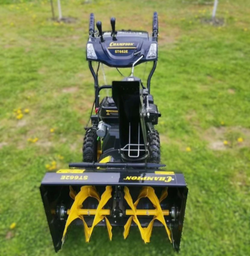 Снегоуборщик CHAMPION ST662E