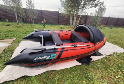 Лодка ПВХ GLADIATOR E330PRO
