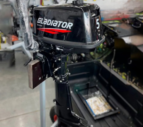 2х-тактный лодочный мотор GLADIATOR G5FHS