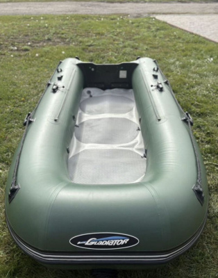 Лодка ПВХ GLADIATOR B330AD