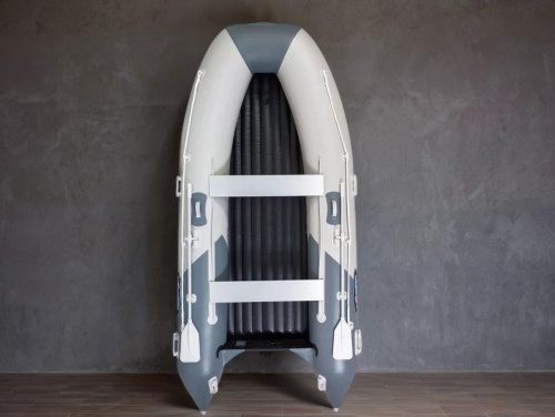 Лодка ПВХ GLADIATOR Air E350LT