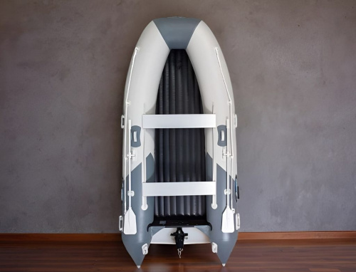 Лодка ПВХ GLADIATOR Air E380LT