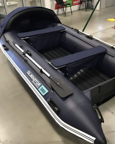Лодка ПВХ GLADIATOR E380PROX
