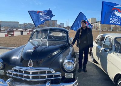«Я ничего не умел»: житель Якутска восстановил автомобиль 1952 года выпуска / Семен Родионов   