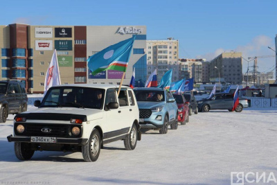 В Якутске провели автопробег в честь 80-летия Победы и Дня защитника Отечества / Дьулустаан Сергеев Якутск Якутск Республика Саха (Якутия)