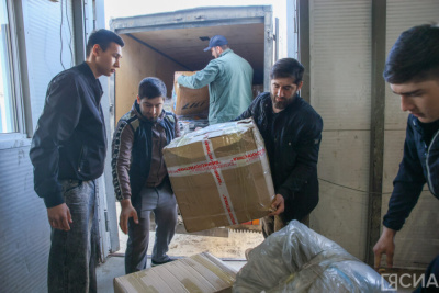 Тонну гуманитарной помощи собрали жители Якутска для пострадавших жителей Дагестана / Семен Родионов   