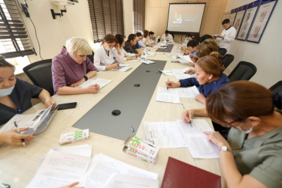 В офтальмологической больнице Якутии написали «Диктант Победы» /    