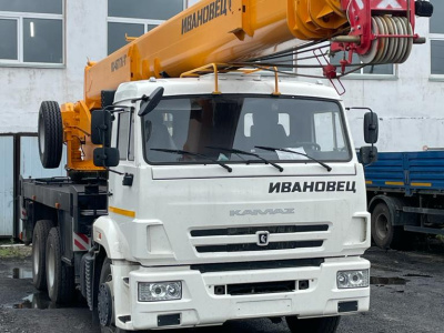 Автопарк планово пополнился отечественной техникой