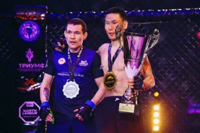 Якутский боец Октябрин Яковлев завоевал Кубок Ил Дархана по ММА / ЯСИА   