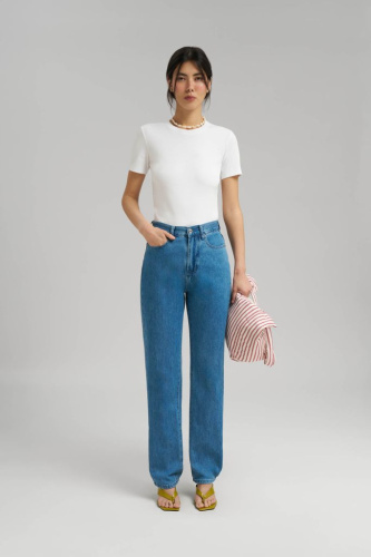 Джинсы женские