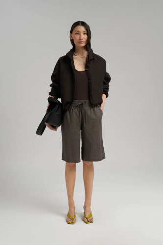 Свободные шорты со льном