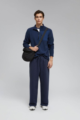 Толстовка-поло с накладным карманом