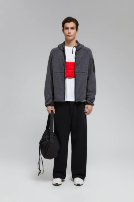 Толстовка с капюшоном