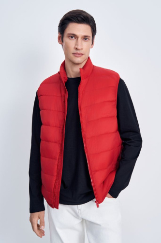 Утепленный жилет