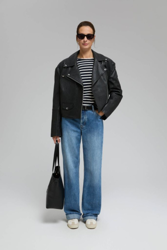 Широкие джинсы с высокой посадкой