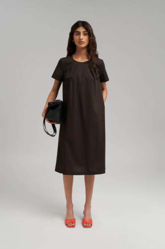 Свободное платье А-силуэта